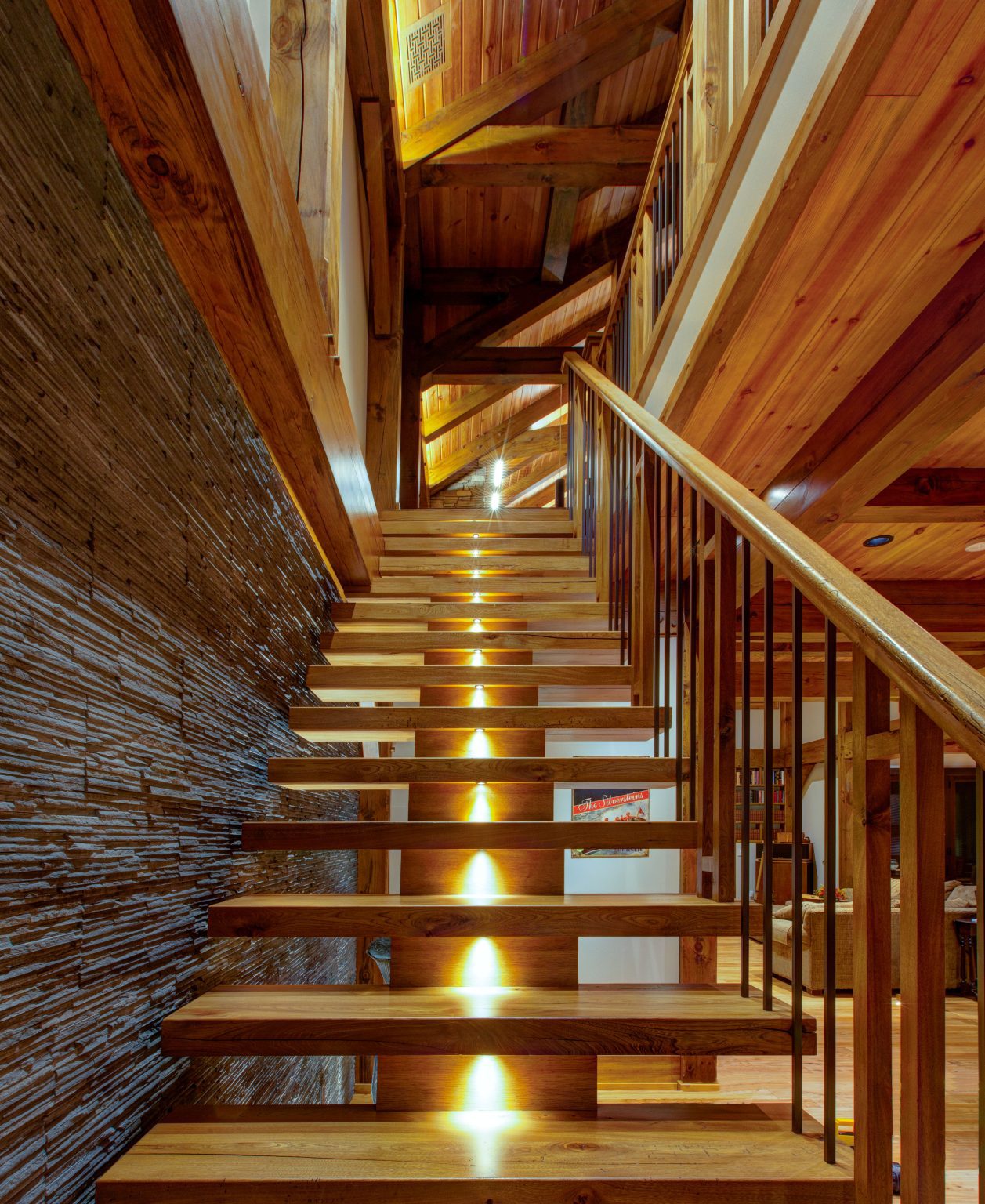 encastré miniature dans la contremarche de l'escalier